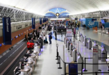 Prueba militar de E.U. provocó cierre aéreo en El Paso; descartan versión inicial sobre drones Foto: @Twitter @SATairport