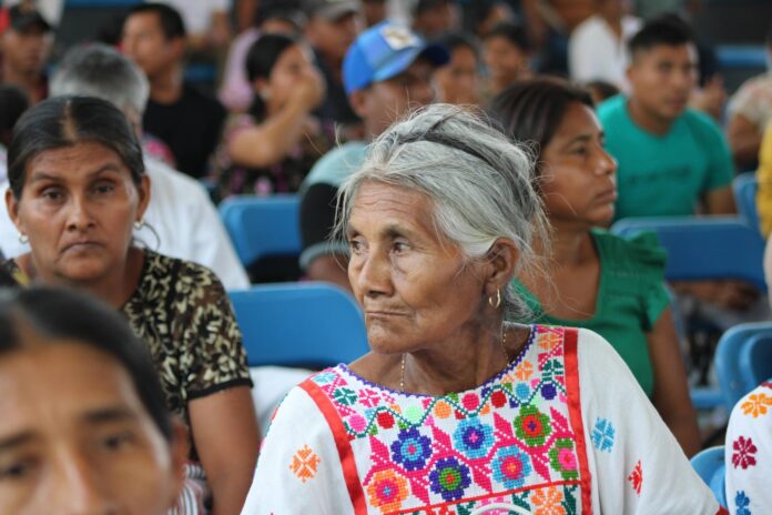 Imagen de https://www.facebook.com/photo.php?fbid=122210408588517678&set=pb.61565530340026.-2207520000&type=3