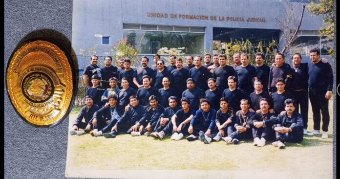 Imagen de Eduardo Arrieta 16 de mayo a las 7:10 p. m. · La vieja guardia. Feb. Del 89. INACIPE. P. J. F.